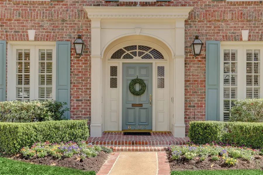 6703 Rutgers Avenue, Houston, TX 77005 - #2