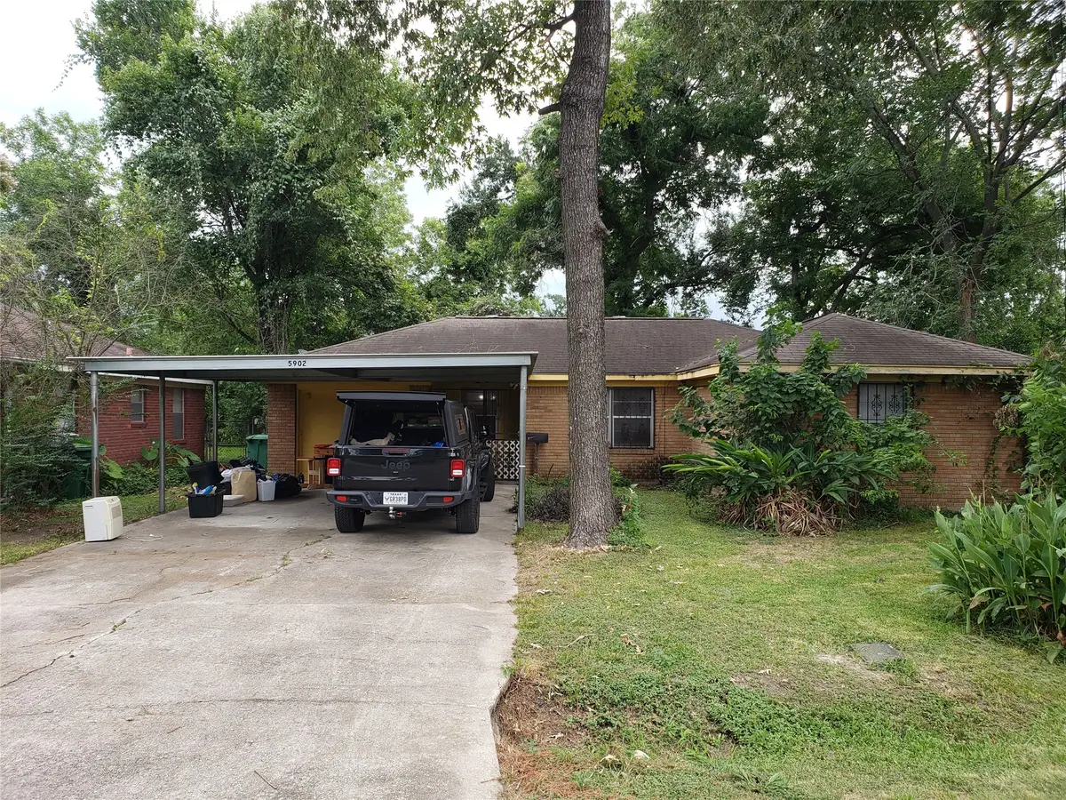 5902 Leon Street, Houston, TX 77009 - #1