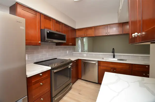 76 W Park West Drive, Houston, TX 77072