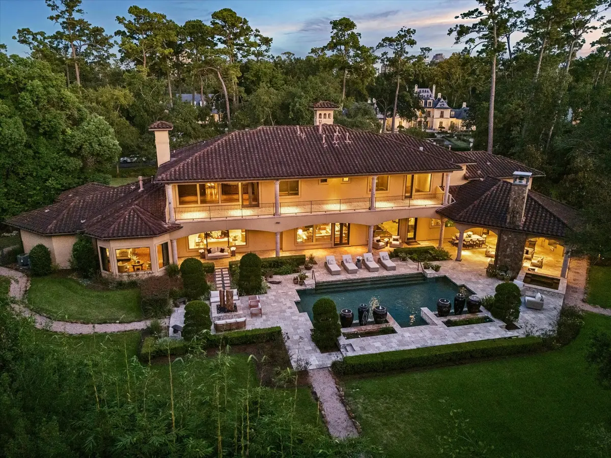 327 E Friar Tuck Lane, Houston, TX 77024 - #1