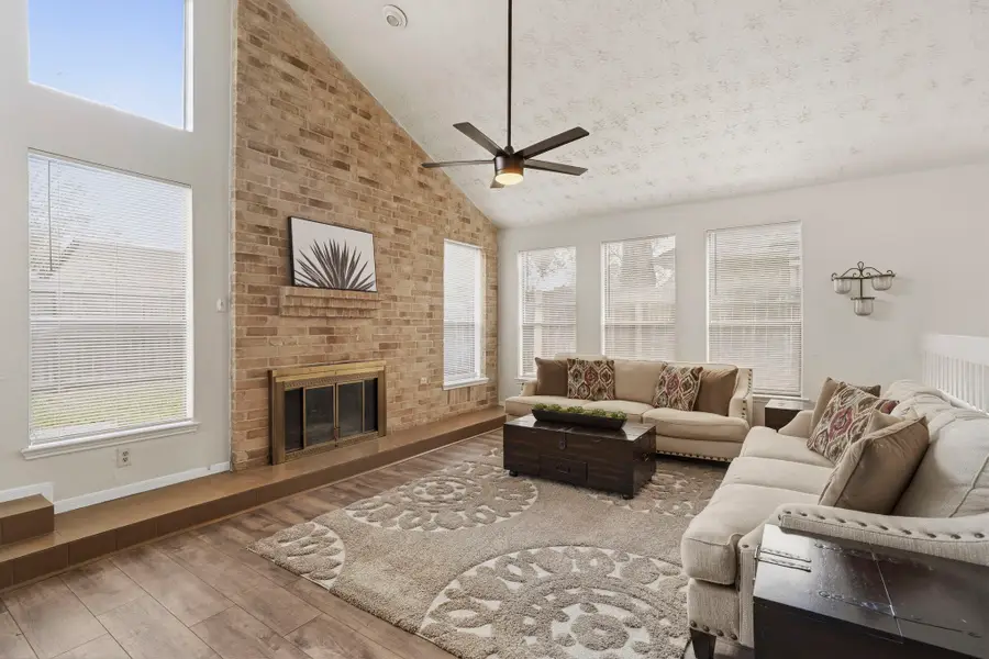 1903 Barons Glen, Sugar Land, TX 77478 - #2