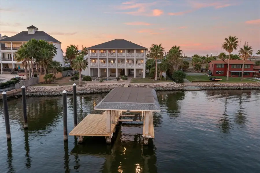 7123 Broadway Street, Galveston, TX 77554 - #2