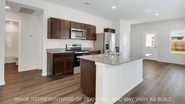 885 Lady Bird Lane, College Station, TX 77845