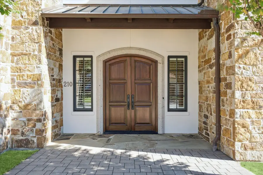 210 Glenwood Drive, Houston, TX 77007 - Image #3