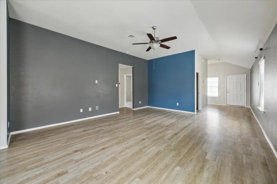 6747 Scarlet Sagebrush Street, Katy, TX 77449 - Image #3