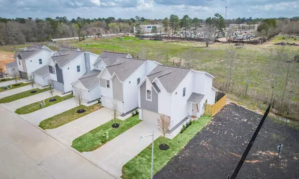 2709 Discovery Trails Court, Conroe, TX 77301