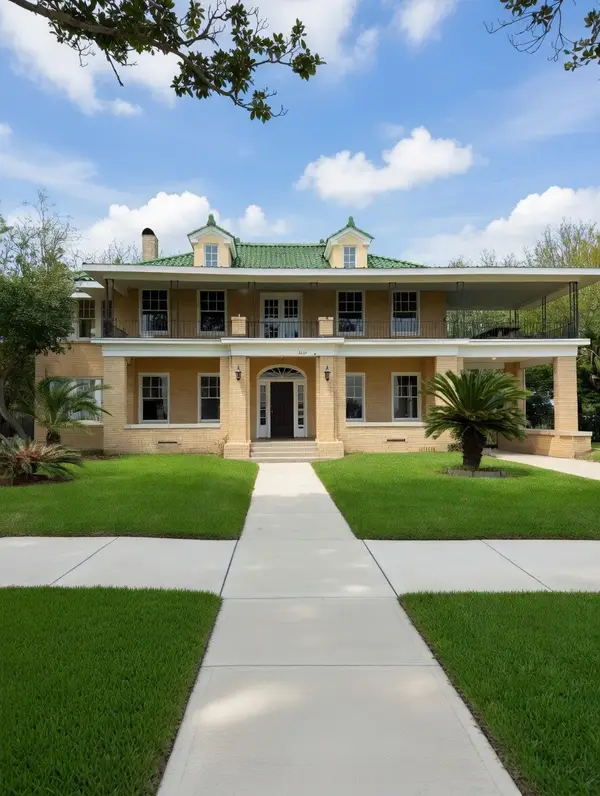 2149 Lakeshore Drive, Port Arthur, TX 77640