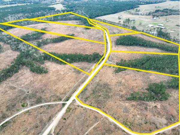 2A Hardin Hideout Rd, Moscow, TX 75960