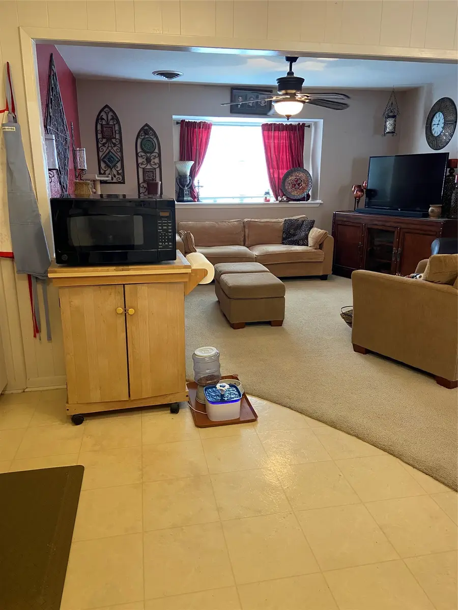 211 Fitz Road, Alvin, TX 77511 - #3