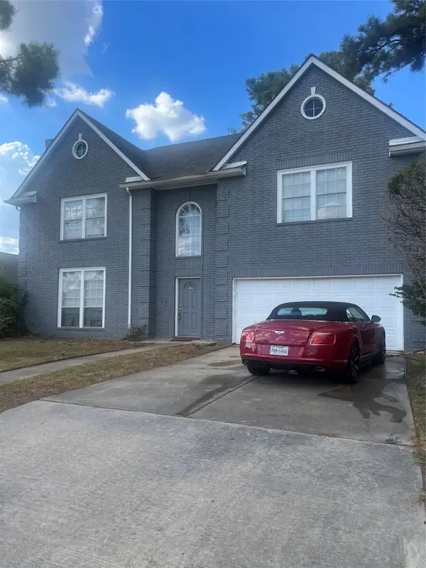5014 Kleinbrook Drive, Houston, TX 77066