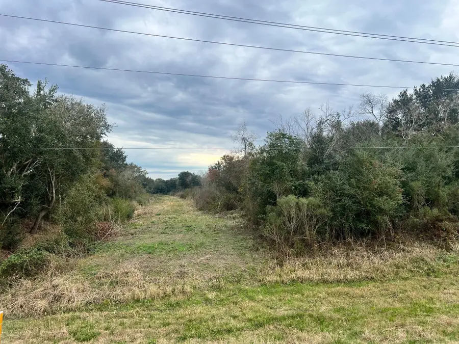 14000 Tx-65, Stowell, TX 77665 - #2