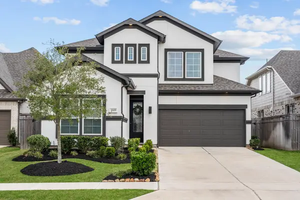 10619 Hidden Rock Drive, Missouri City, TX 77459