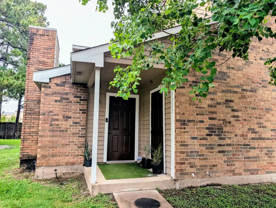7200 W T C Jester Boulevard #33, Houston, TX 77088 - #2