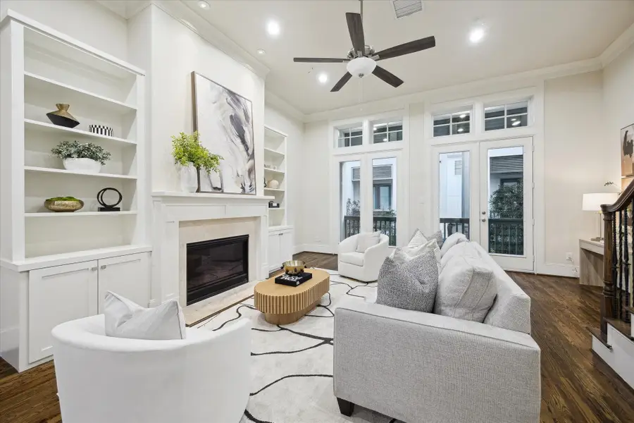 265 E 27th Street, Houston, TX 77008 - Image #2