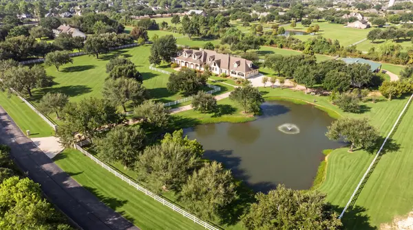 16435 Bridle Oak Drive, Cypress, TX 77433