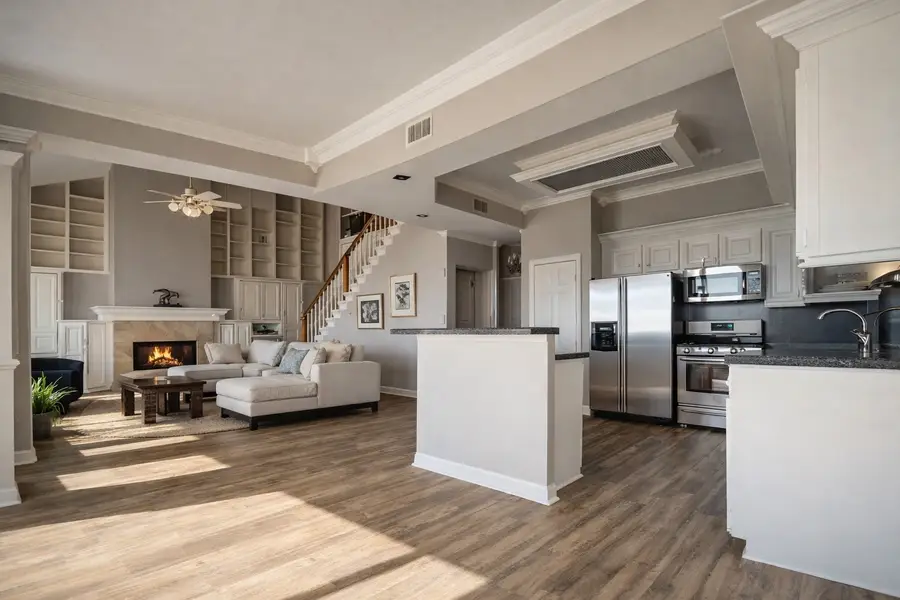 431 Hana Drive, Tiki Island, TX 77554 - Image #2