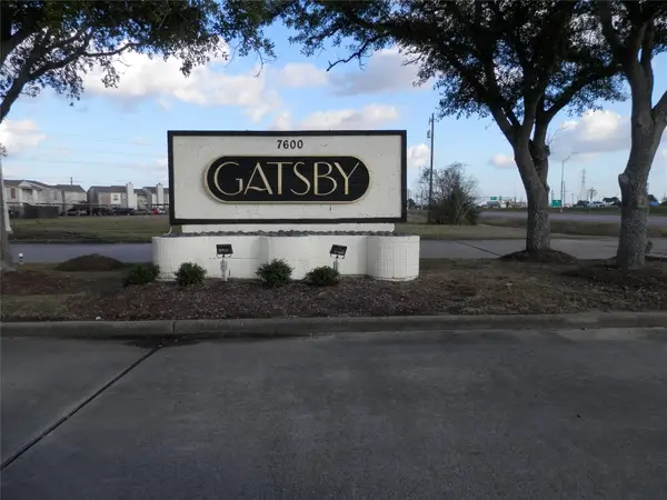 7600 Emmett F Lowry Expressway #605, Texas City, TX 77591