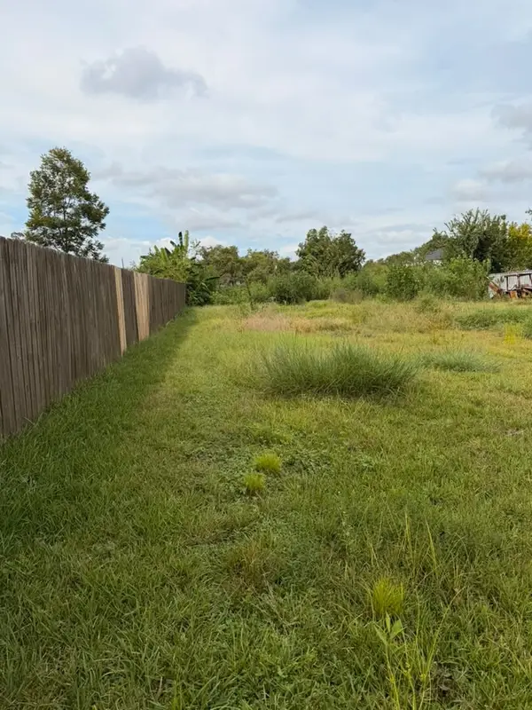 9511 Irby Street, Houston, TX 77088