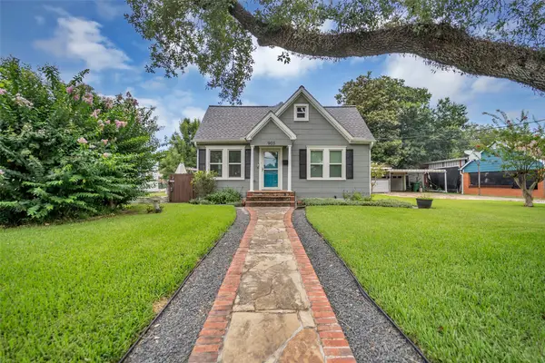 903 English Street, Houston, TX 77009