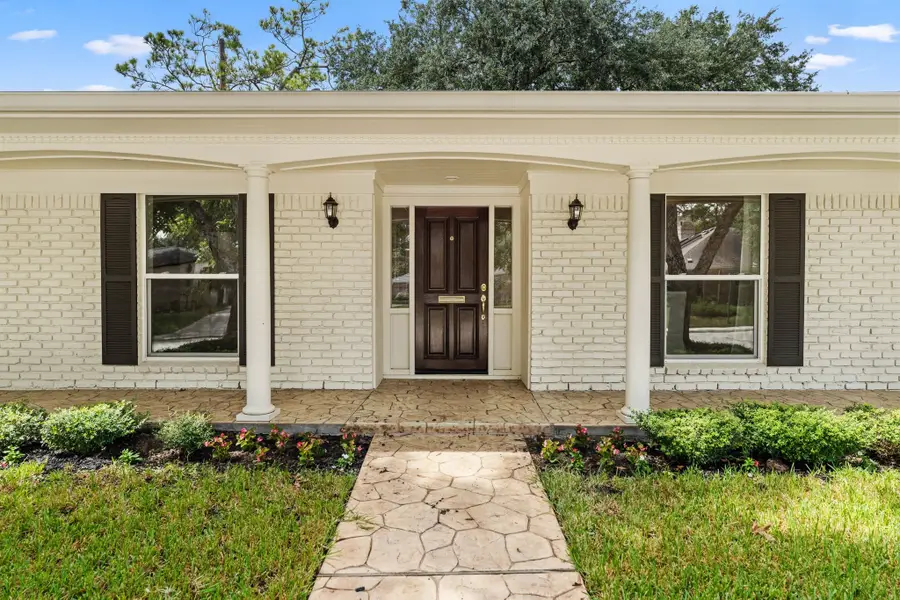 506 Briar Hill Drive, Houston, TX 77042 - #2