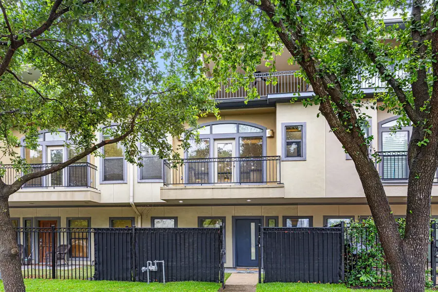 1119 Saint Charles Street, Houston, TX 77003 - #2