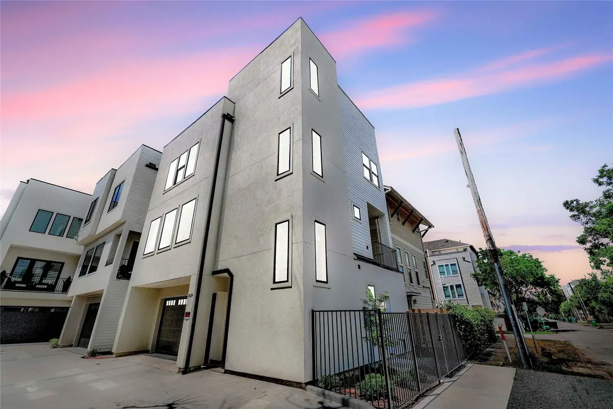 5439 Darling Street, Houston, TX 77007 - #1