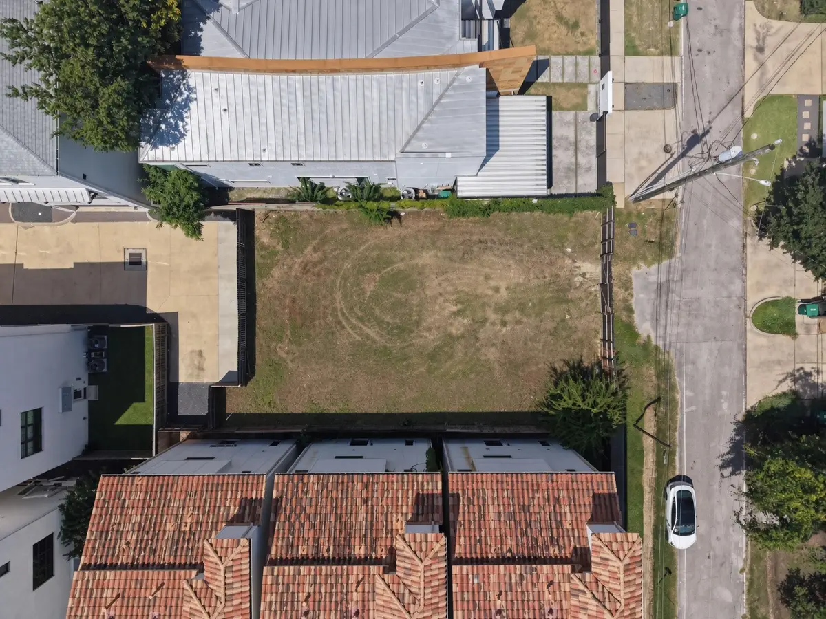 105 Arnold Street, Houston, TX 77007 - #1