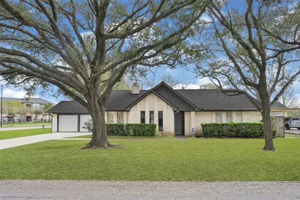 13003 Frank Lane, Stafford, TX 77477