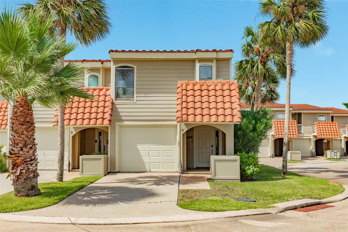 9D Dana Drive, Galveston, TX 77554 - #1