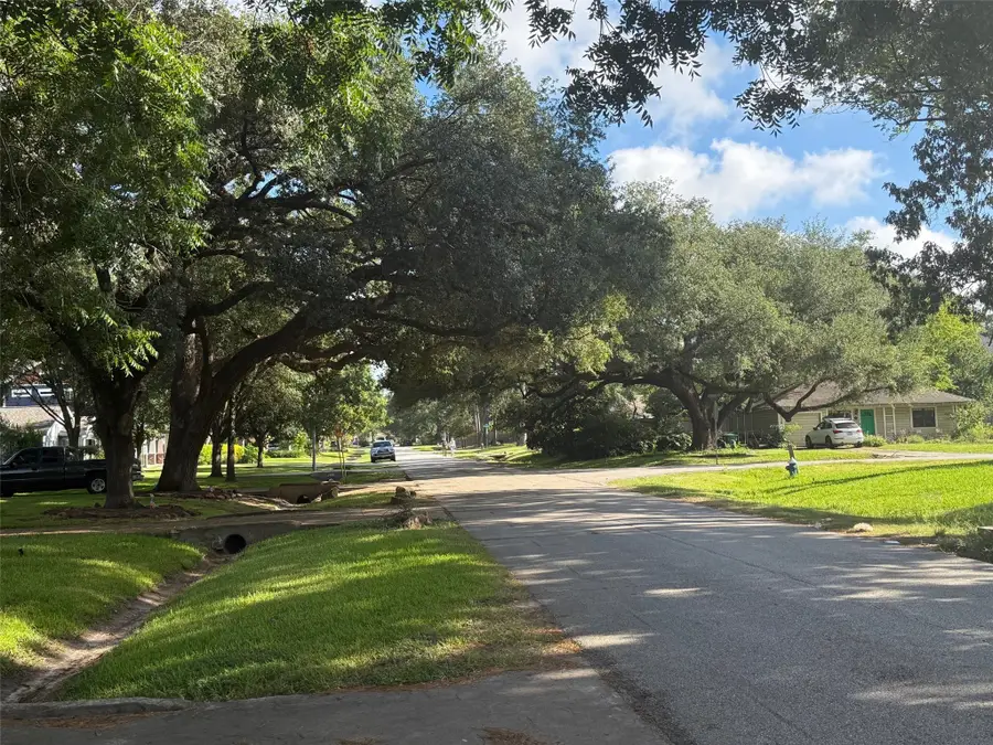 4125 Apollo Street, Houston, TX 77018 - Image #2
