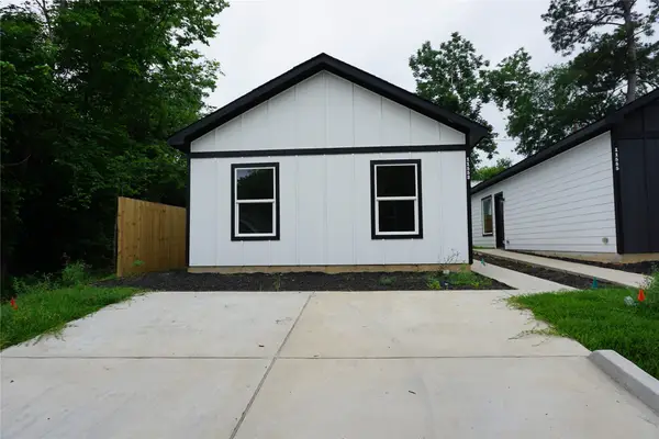 9766 Black Gum Street, Willis, TX 77318