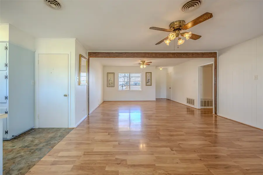 1404 Woodson Lane, Brenham, TX 77833 - #2