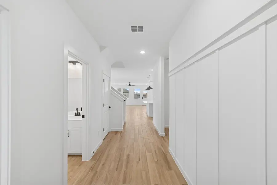 105 Palmer Bayou Court, Dayton, TX 77535 - Image #2