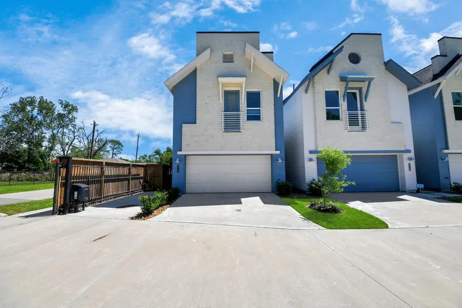 1041 Glen Avenue, Houston, TX 77088 - #2
