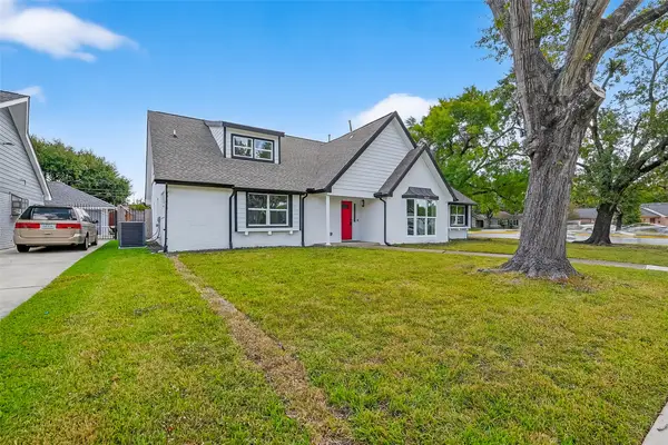 3215 Ann Arbor Drive, Houston, TX 77063