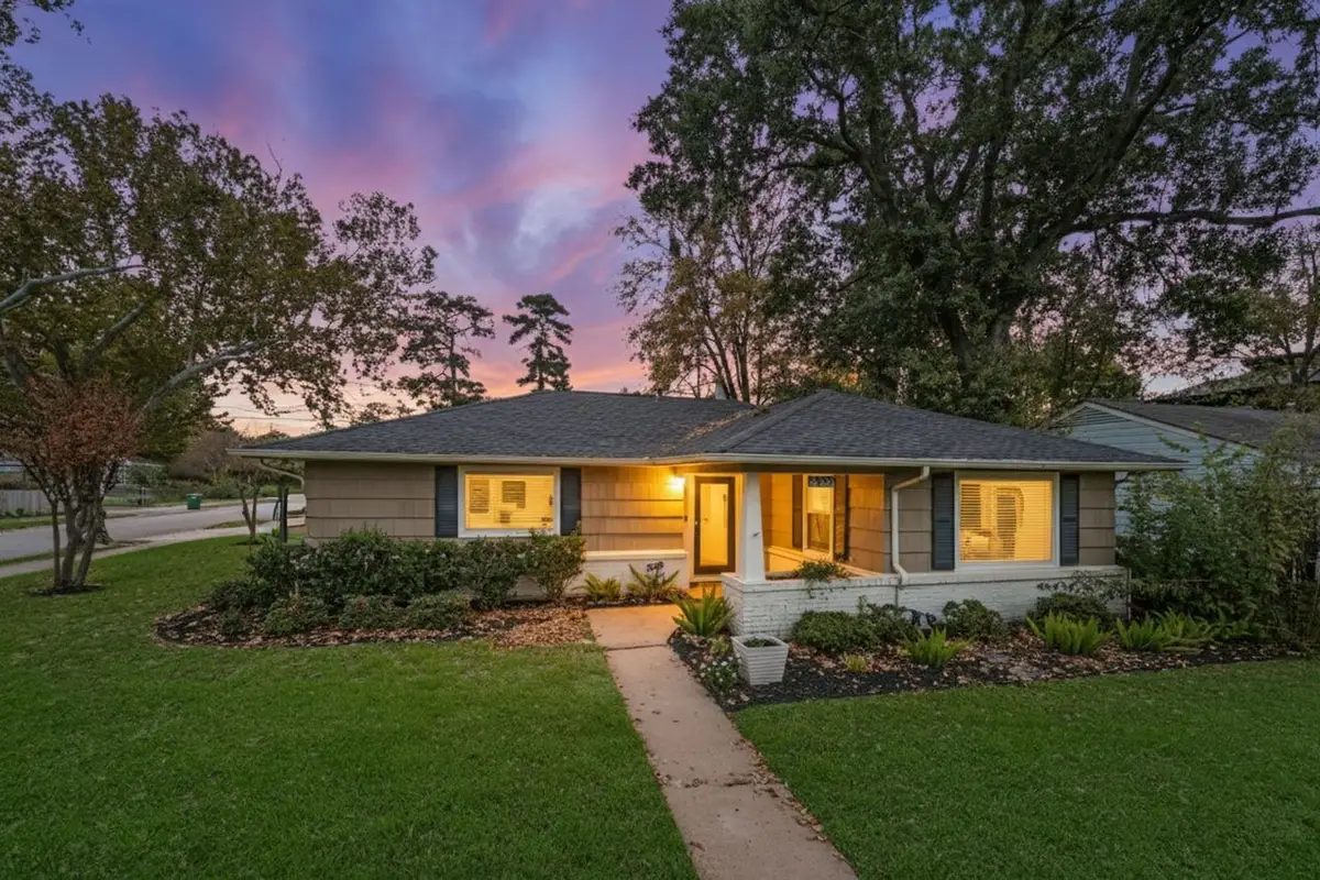 1526 Du Barry Lane, Houston, TX 77018 - Image #1