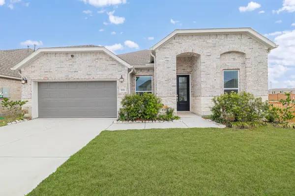 3106 Mariner Island Drive, La Marque, TX 77568