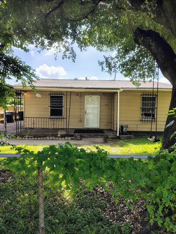 223 Hahlo Street, Houston, TX 77020