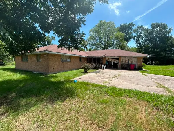 16019 Avenue C, Channelview, TX 77530