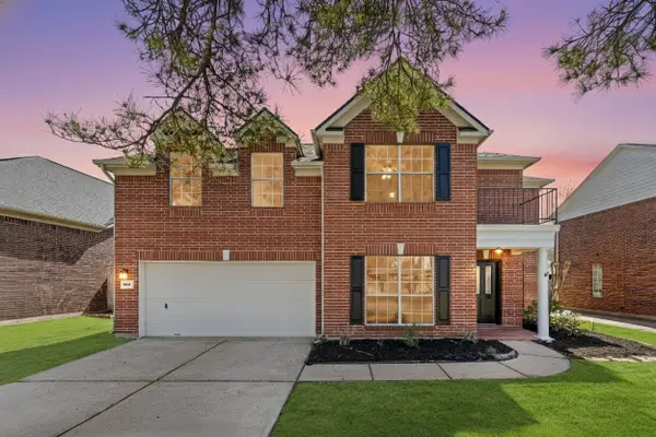 6506 Knoll Park Drive, Sugar Land, TX 77479