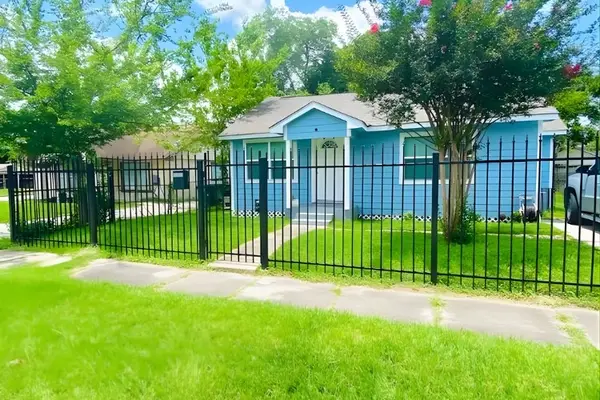 5107 Farmer Street, Houston, TX 77020