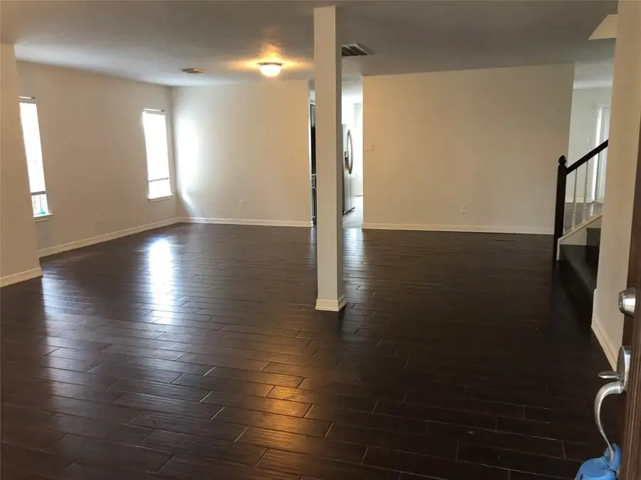 5718 Silas Creek Ct, Sugar Land, TX 77479 - #3