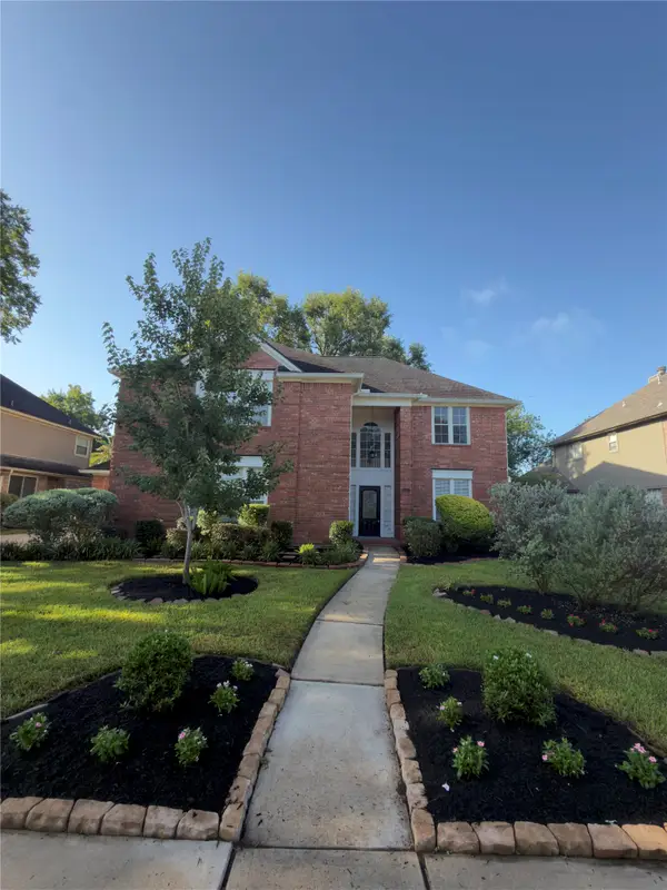 1627 Pecan Crossing Drive, Richmond, TX 77406