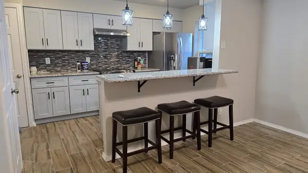 11807 Algonquin Drive, Houston, TX 77089