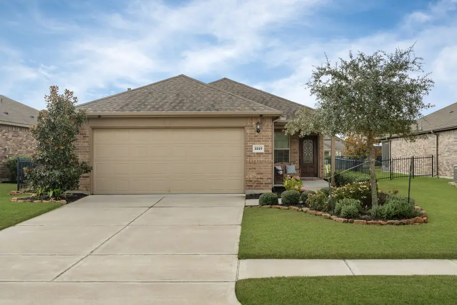 3227 Golden Eagle Way, Richmond, TX 77469 - Image #3