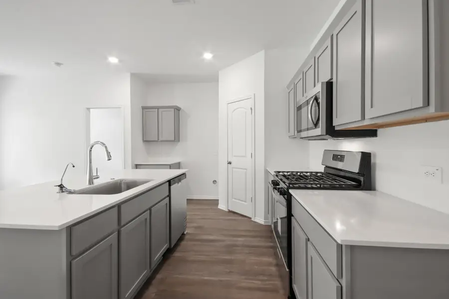 235 Golden Eagle Boulevard, New Waverly, TX 77358 - Image #2