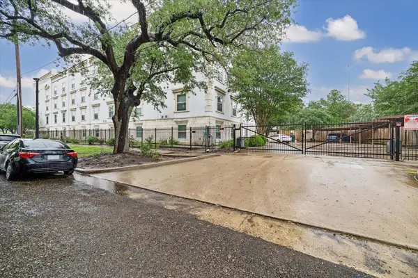 3501 Chenevert Street #7, Houston, TX 77004