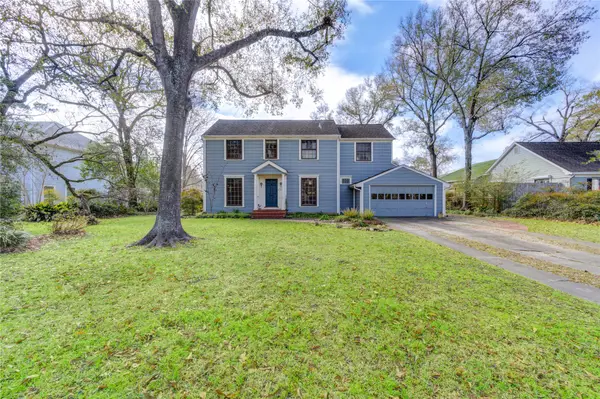 725 W 41st Street, Houston, TX 77018