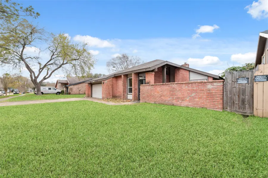 12730 Palm Desert Lane, Houston, TX 77099 - #2