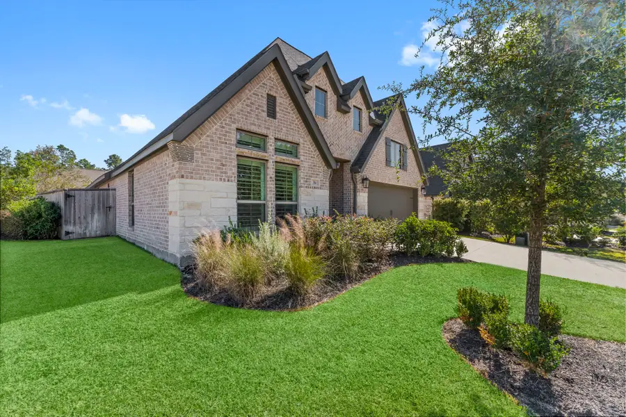 164 E Cascade Heights Drive, Montgomery, TX 77316 - Image #2